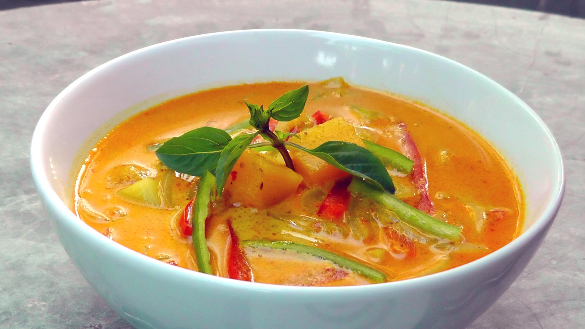 vegan-vegetarisch-thai-rezept-gelbes-curry